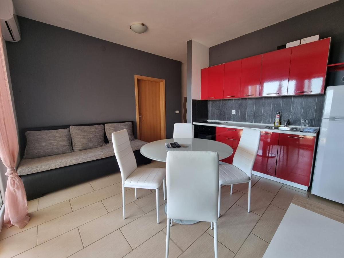 Apartment Wallot